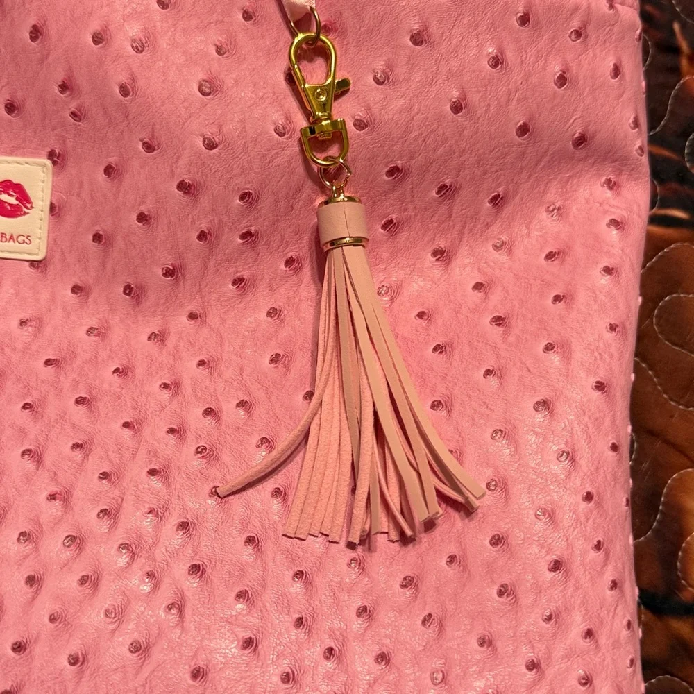 Makeup Junkie Blush Ostrich Tote Bag - Picture 5 of 5